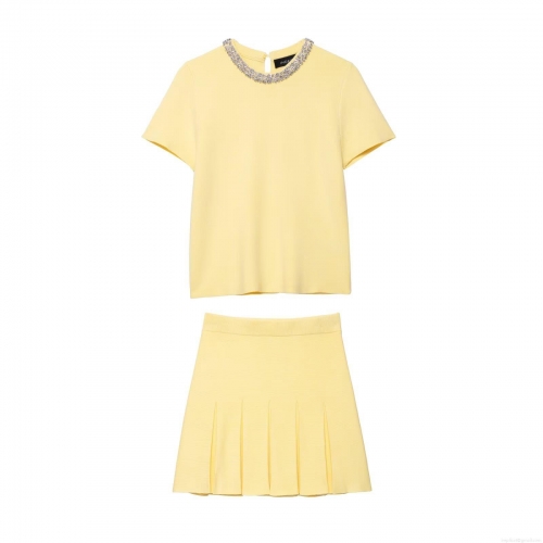 Women's Knit Skirt Set Rhinestone Decor Short Sleeve Knit Top and Pleated Mini Skirt Two-Piece Outfits Casual Streetwear Suit