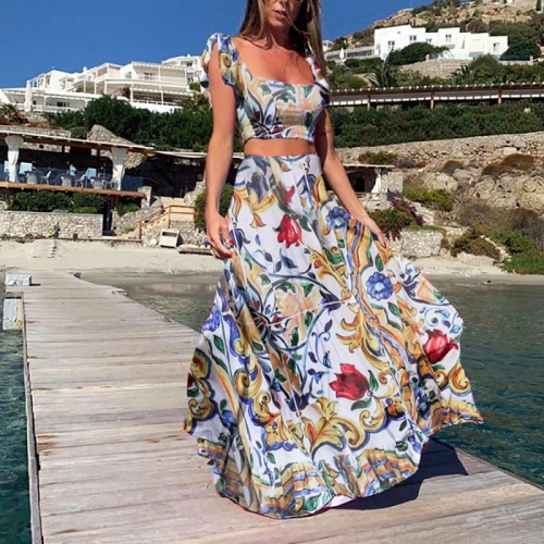 Women's Summer Two Piece Outfits Floral Print Square Neck Crop Top and High Waist Tiered Maxi Skirt Set Bohemian Beach Vacation Dress Set