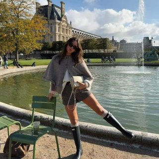 Women's Elegant French Style Round Neck Knit Cloak Cardigan Loose Batwing Sleeve Solid Color Cape Sweater For Autumn Winter Daily Wear