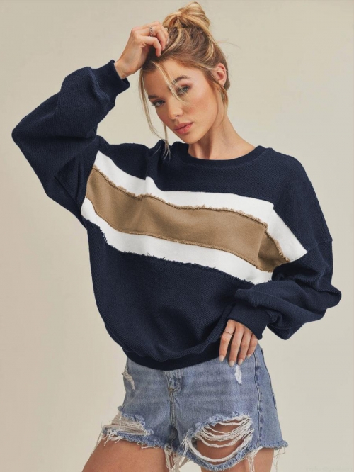 Women's Loose Contrast Color Patchwork Sweatshirt Long Sleeve Round Neck Pullover Top with Raw Edge Detail for Autumn Winter Casual Streetwear