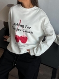 Women's Cherry Print Sweatshirt Cotton Blend Casual Loose Crewneck Long Sleeve Pullover Streetwear Fashion Top
