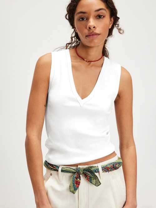 Women's V Neck Ribbed Knit Tank Top Sexy Slim Fit Sleeveless Vest Summer Solid Color Basic Camisole Streetwear Top