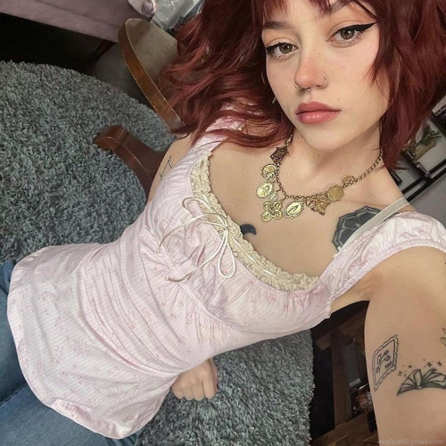 Women's French Style Floral Print Camisole Top With Bow Lace Trim Ruffle Straps Slim Fit Ruched Summer Sleeveless Tank Top