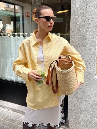 Women Striped Long Sleeve Shirt Loose Oversized Poplin Button Down Blouse Casual Street Style Curved Hem Lapel Top For Women Daily Fashion