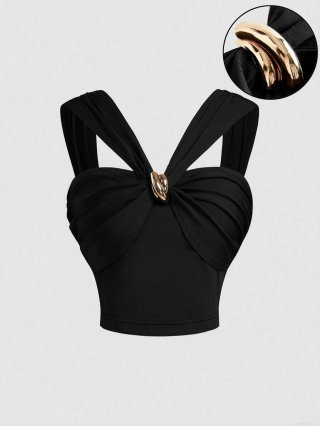 Women's Black Slim Fit Crop Tank Top Polyester Elastane With Gold Metal Ring Detail Sexy Sleeveless Ruched Camisole For Summer Party Streetwear