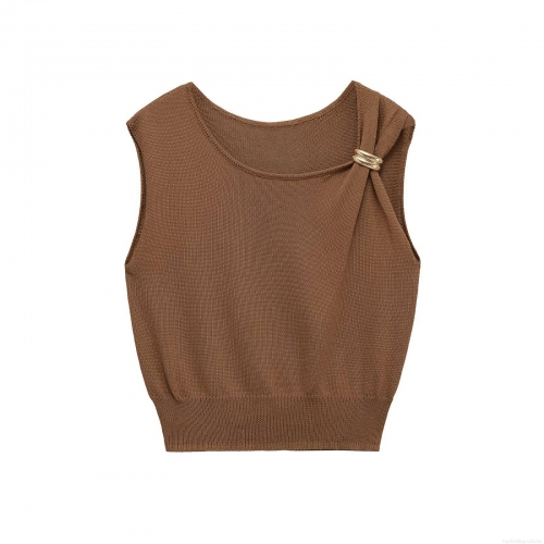 Women's Western Style Round Neck Sleeveless Knit Vest Top With Gold Metal Buckle Decoration Casual Ribbed Hem Solid Color Polyester Tank Top For Women