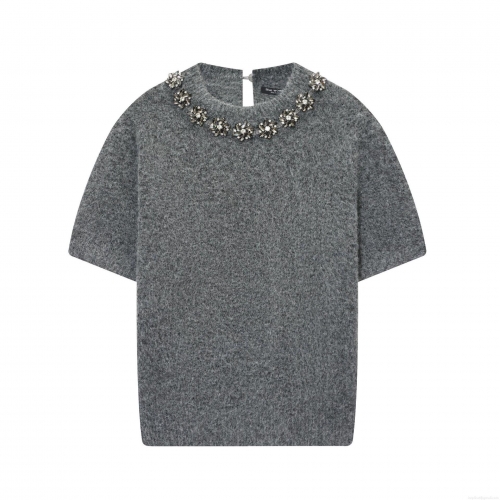 Women's Round Neck Short Sleeve Knit Sweater With Luxury Crystal Rhinestone Flower Decoration Polyester Pullover Top For Autumn Winter Casual Style