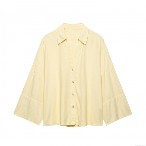 Women's Casual Long Sleeve Blouse Light Yellow 100% Polyester Loose Fit Shirt With Wide Sleeves And Lapel Button Down Top For Summer Vacation