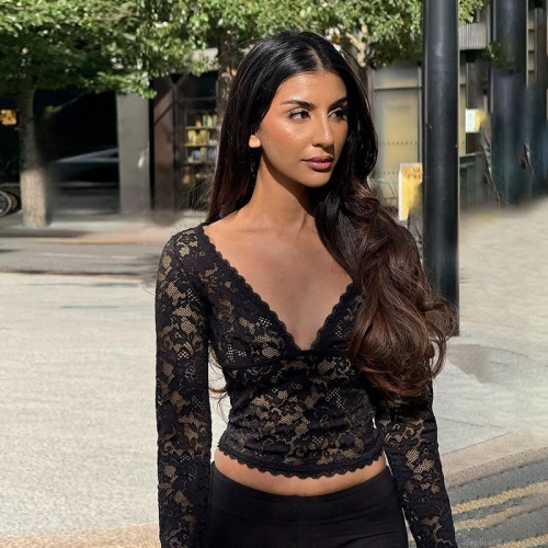 Women's Sexy Lace Sheer Crop Top V-Neck Long Sleeve Floral Hollow Out Pullover Slim Fit Mesh T-Shirt For Party Clubwear Night Out Streetwear