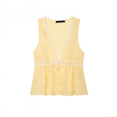 Women's Elegant V Neck Lace Trim Sleeveless Top Sweet Polyester Blend Button Front Hollow Out Patchwork Ruffle Hem Cami Tank Top