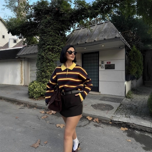 Women's Retro Striped Knit Polo Shirt Long Sleeve Lapel Button Up Loose Pullover Casual Streetwear Top for Autumn Winter