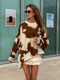 Women's Oversized Knit Sweater Cow Print Loose Fit Crewneck Pullover Long Sleeve Streetwear Jumper Cotton Blend Knitwear Autumn Winter Casual Top