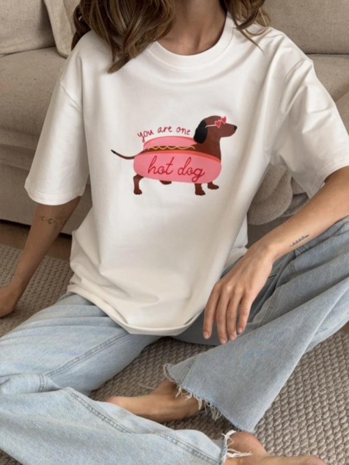 Women's Oversized White Cotton T-Shirt Funny Cute Cartoon Dachshund Hot Dog Print Short Sleeve Crewneck Loose Summer Graphic Tee Top for Women