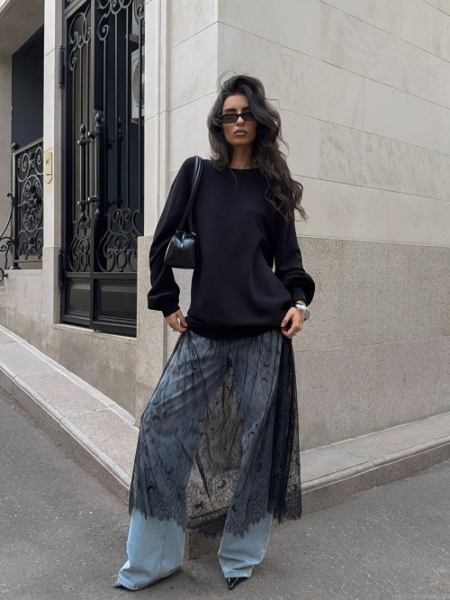 Niche Design Lace Patchwork Long Sleeve Knit Sweater Women Autumn Winter Round Neck Pullover Solid Color Loose Knitted Top Elegant Commuter Style Base Layer