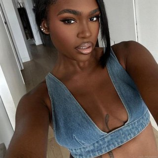 Women's Sexy Deep V Neck Denim Vest Halter Backless Crop Top Summer Fashion Jean Camisole With Front Metal Buckle For Party Clubwear Streetstyle