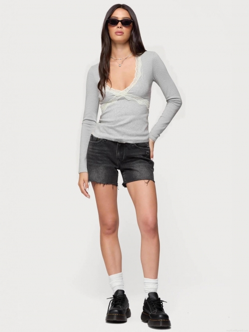 Women's V-Neck Long Sleeve T-Shirt Slim Fit Lace Patchwork Trim Solid Color Top Casual Streetwear Pullover Tee for Women