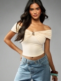 Women's Sexy Off-Shoulder Crop T-Shirt With Gold Metal Buckle 95% Polyester Spandex Slim Fit Pleated Short Sleeve Top For Party Summer Chic Streetwear Apricot