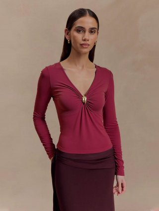 Women's Wine Red V-Neck Long Sleeve T-Shirt Elegant Slim Fit Top With Gold Metal Ring Pleated Detail Polyester Elastane Sexy Pullover For Autumn Daily Wear