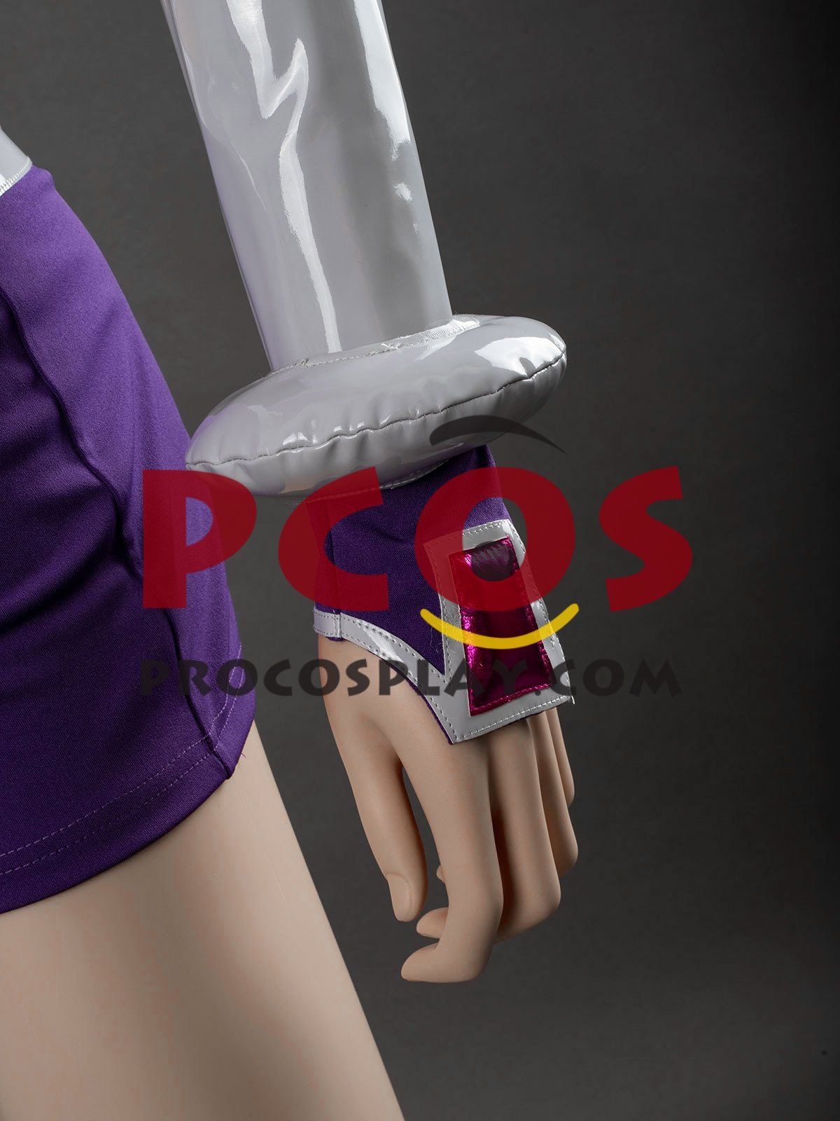 Ready to Ship vs. Cosplay Costume FY0243
