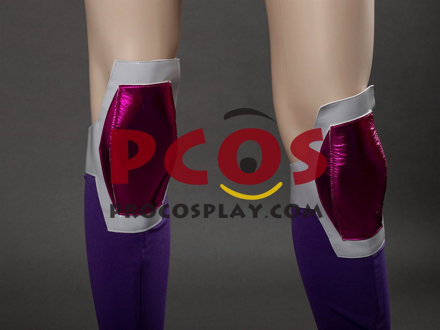 Ready to Ship vs. Cosplay Costume FY0243