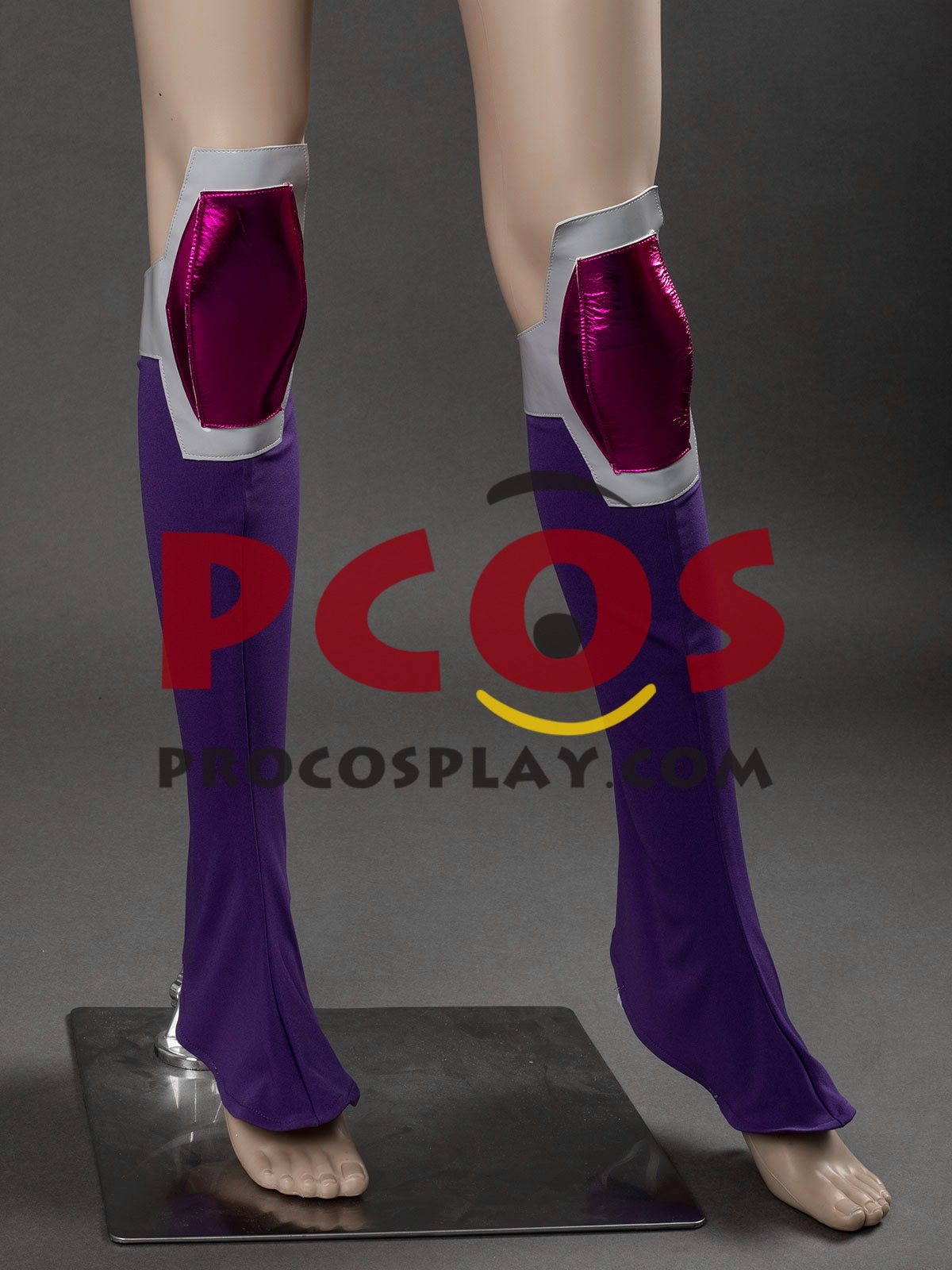 Ready to Ship vs. Cosplay Costume FY0243