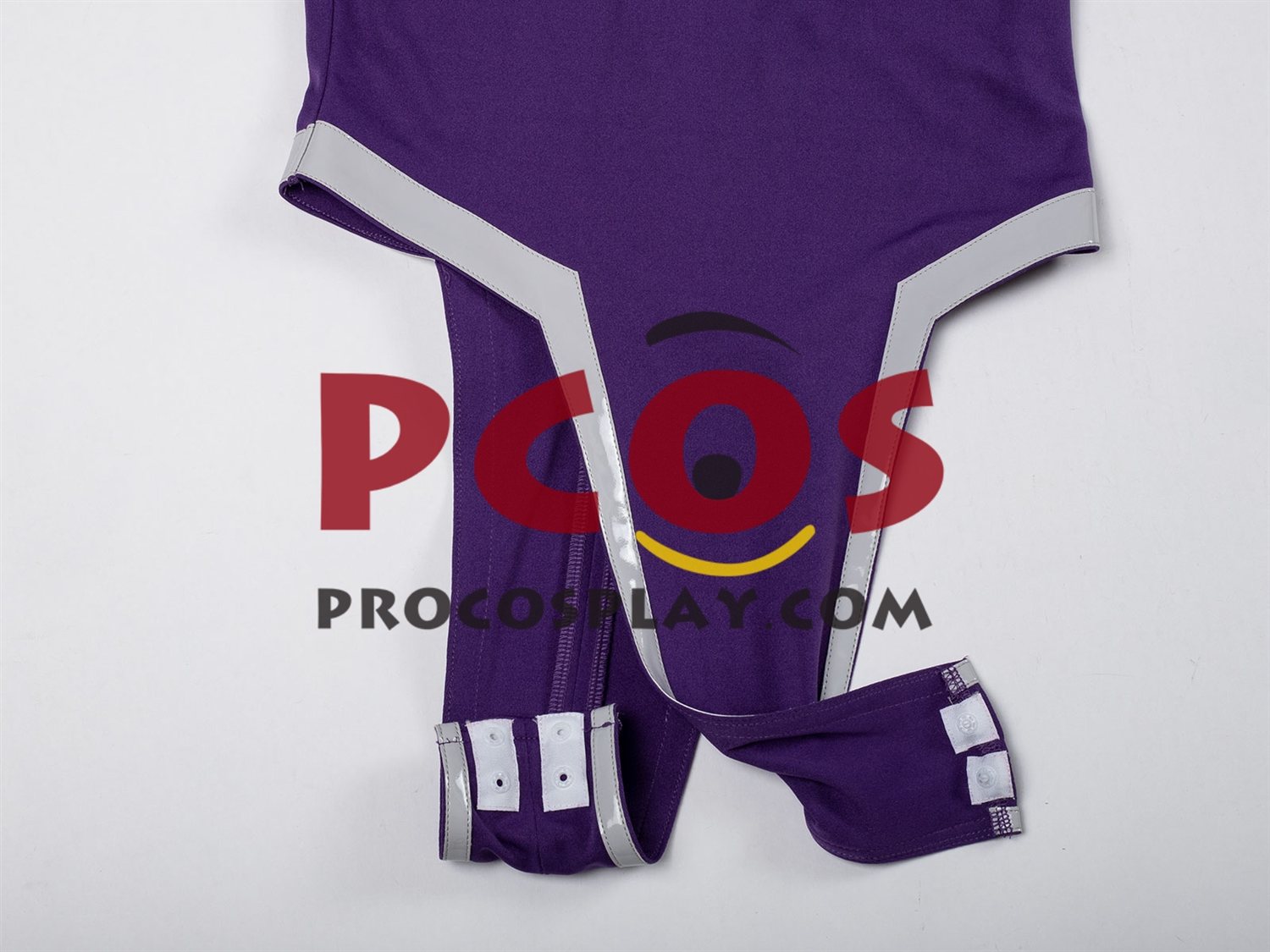 Ready to Ship vs. Cosplay Costume FY0243